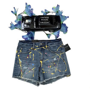 Cote De Nuits NWT Shorts for Juniors/Women 3/4